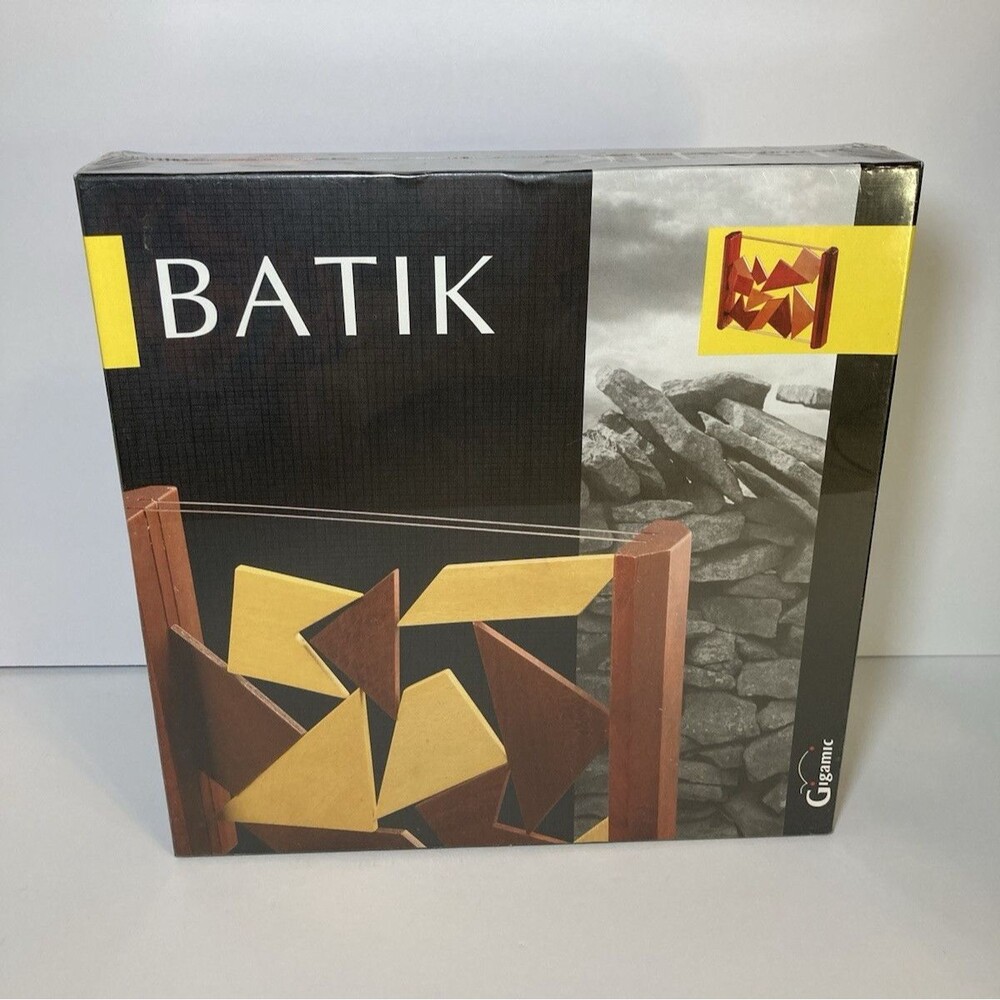 NIB Vintage Gigamic Batik Strategy Board Game, Multilingual, Award Winning